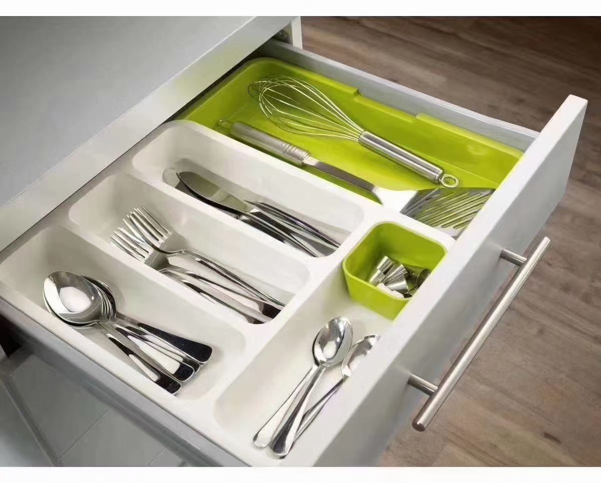 Retractable Kitchen Drawer Organizer